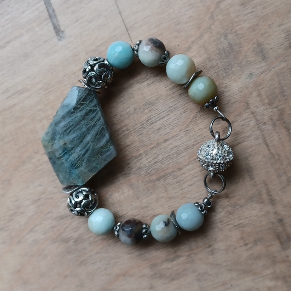 Handmade precious stones Bracelet 7 1/2 inches - Picture 11 of 13